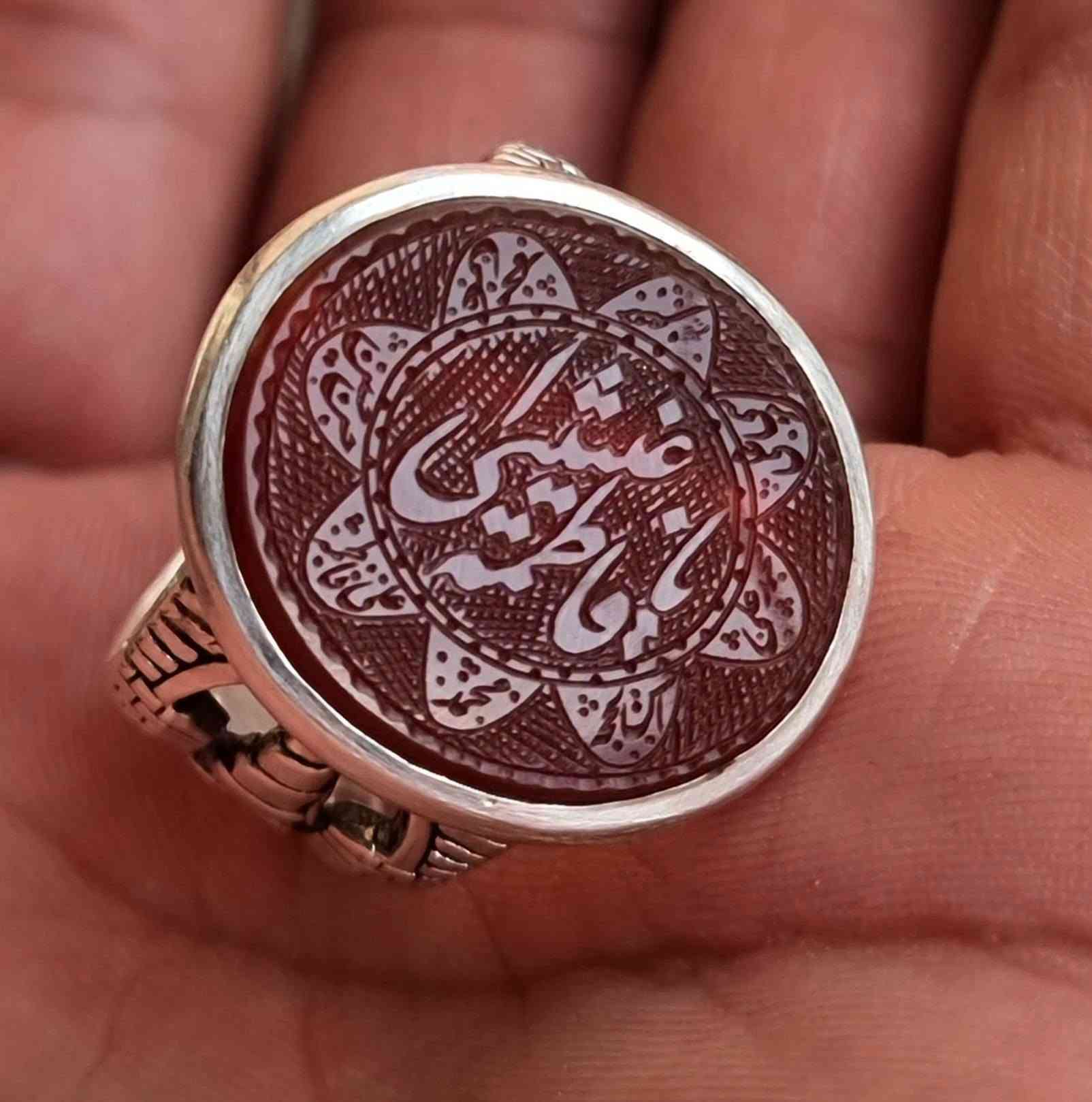 عقيق يماني • أحمر زعفران • مخطوط يدوي