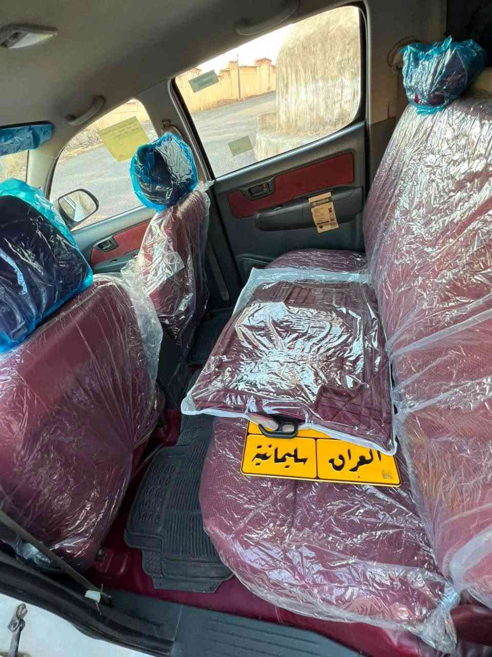 مەرزیە ٢٠١٢ بئ بۆیاخ  لۆک لۆک سەیارەکە لەشەریکەوە یەک دەسە سبیری دانەبەزیوە سئ سویجی بیلای شەریکەی لەگەلە قەترە بۆیاخی نیە   جرکەی تیانیە  لەدەعامی بۆدەعامی بەشەرت بیویست بەوەسف ناکات جونکە سەیارەکە لۆک لۆکە هی مالەوەیە   سەنەوی نوییە    
سحری ١٨٤گەلاو کەمیک مجال 
شوین کۆیە 
ژم ***********
*********** أربيل, العراق
