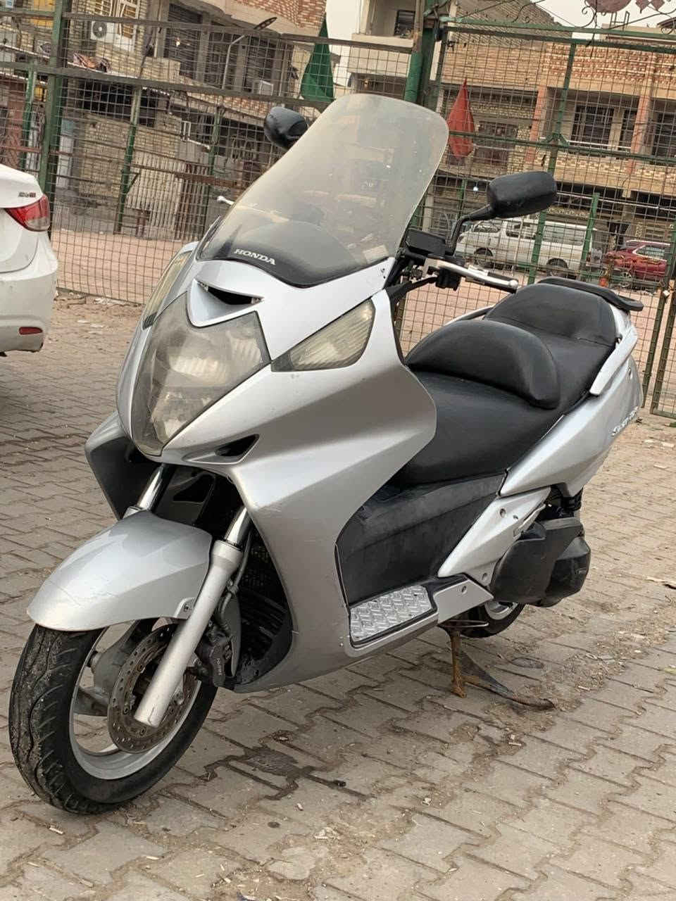 سلفر ٤٠٠ • فديو • مجال قليل