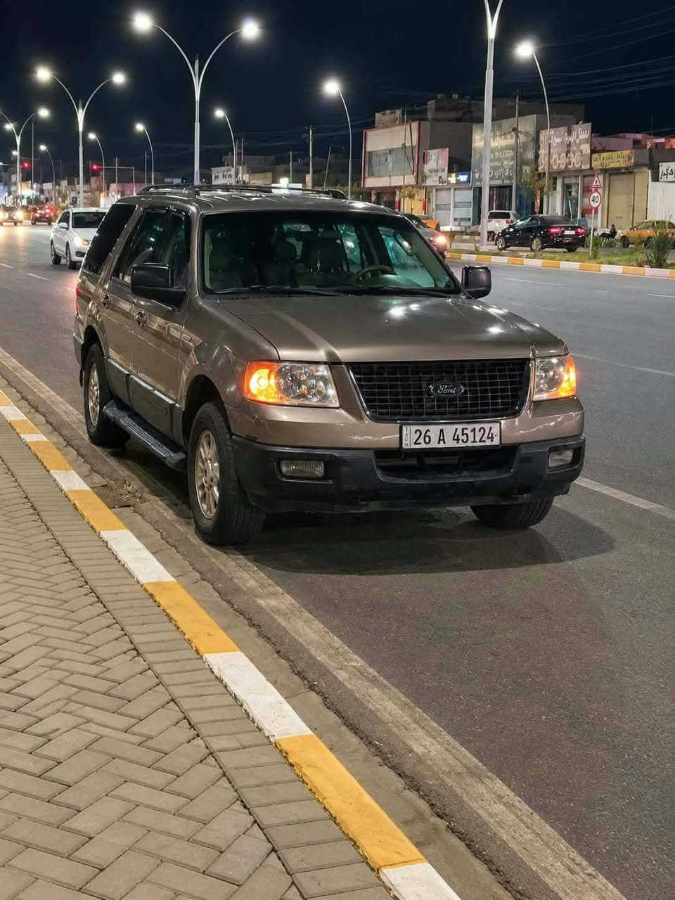 فورد اكسبلورر • ماكو تفاصيل • بلا زحمه