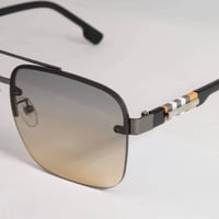 Zain_Pazaar BURBERRY نظارة رجالية ماركة المواصفات .اللون اسود .الزجاج ...