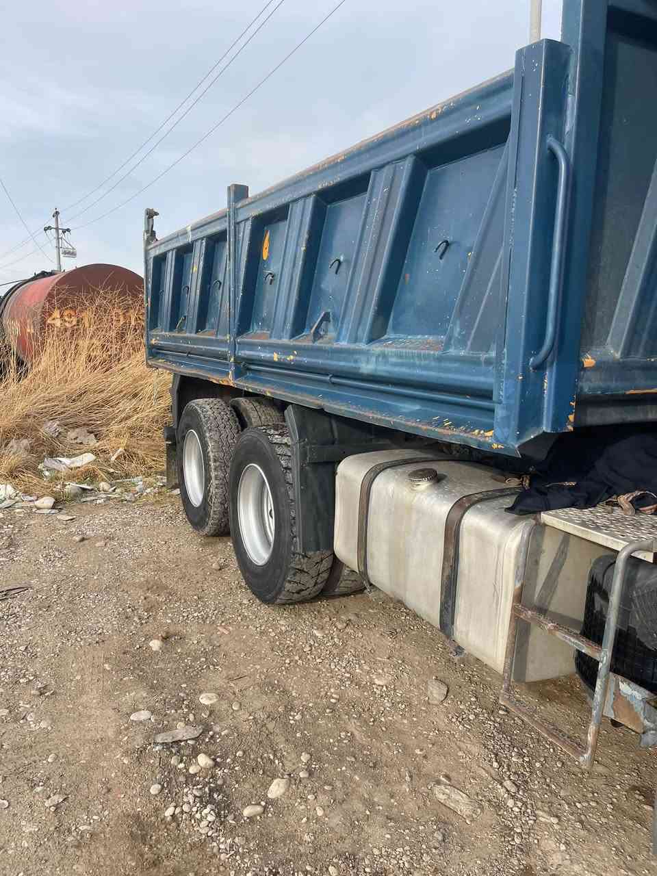 قلاب • موديل ٢٠٠٥ • جير عادي
