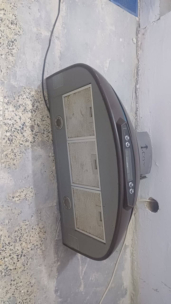 للبيع نظيفة استخدام قليل المكان بغداد الكرخ الاتصال ***********
