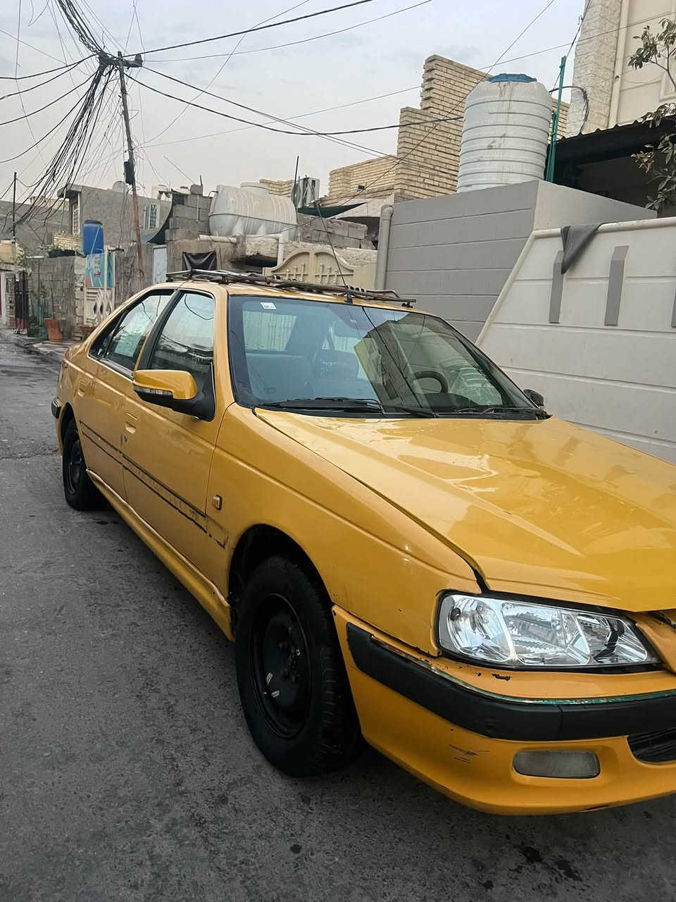 السلام عليكم بيجو بارص مديل ١٦ كير ومكينه كفاله مصفر هئه وغرامات رقم إنكليزي تحويل مباشر مبدل بيه بنيد وجامغ  سعر ٣٥ وبيه مجال قليل  عنوان بغداد جسر ديالى القديم ***********
