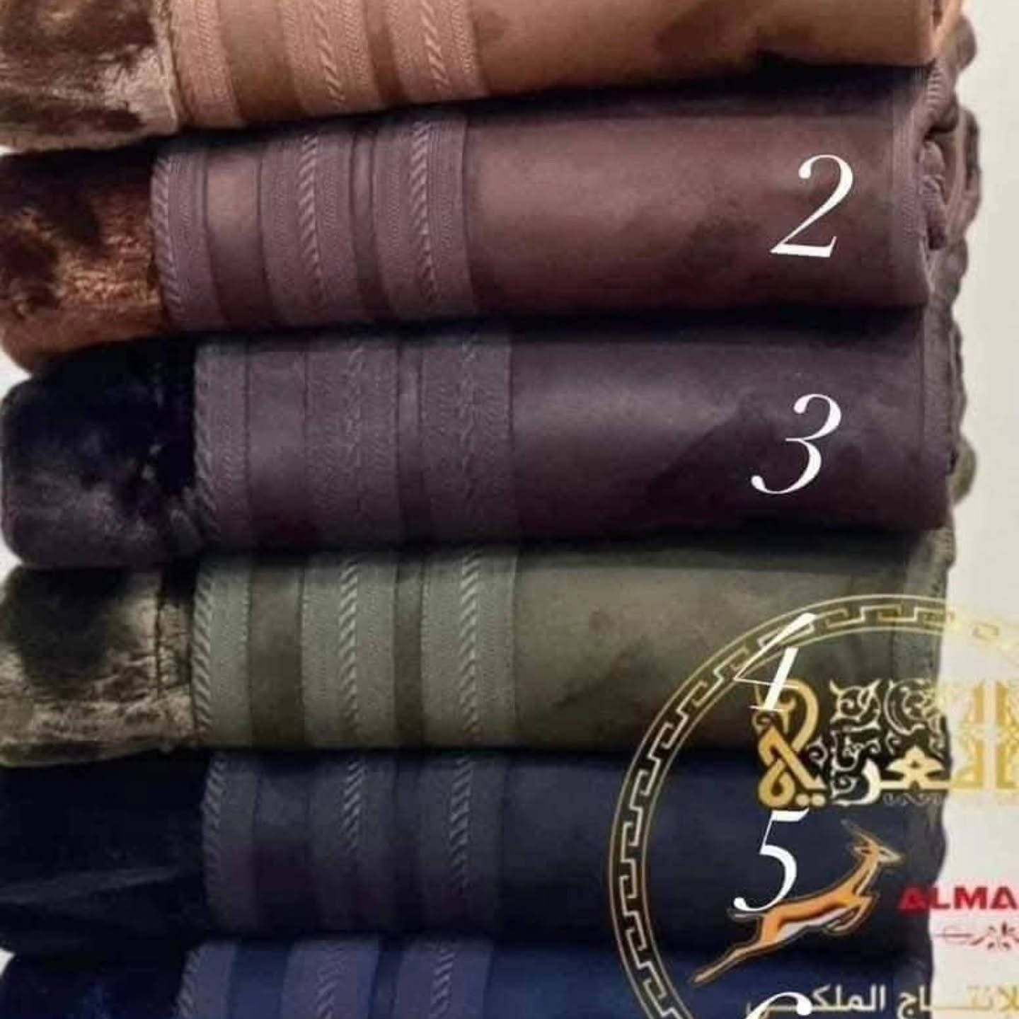 فروات شتوية • رجالي • قماش فاخر