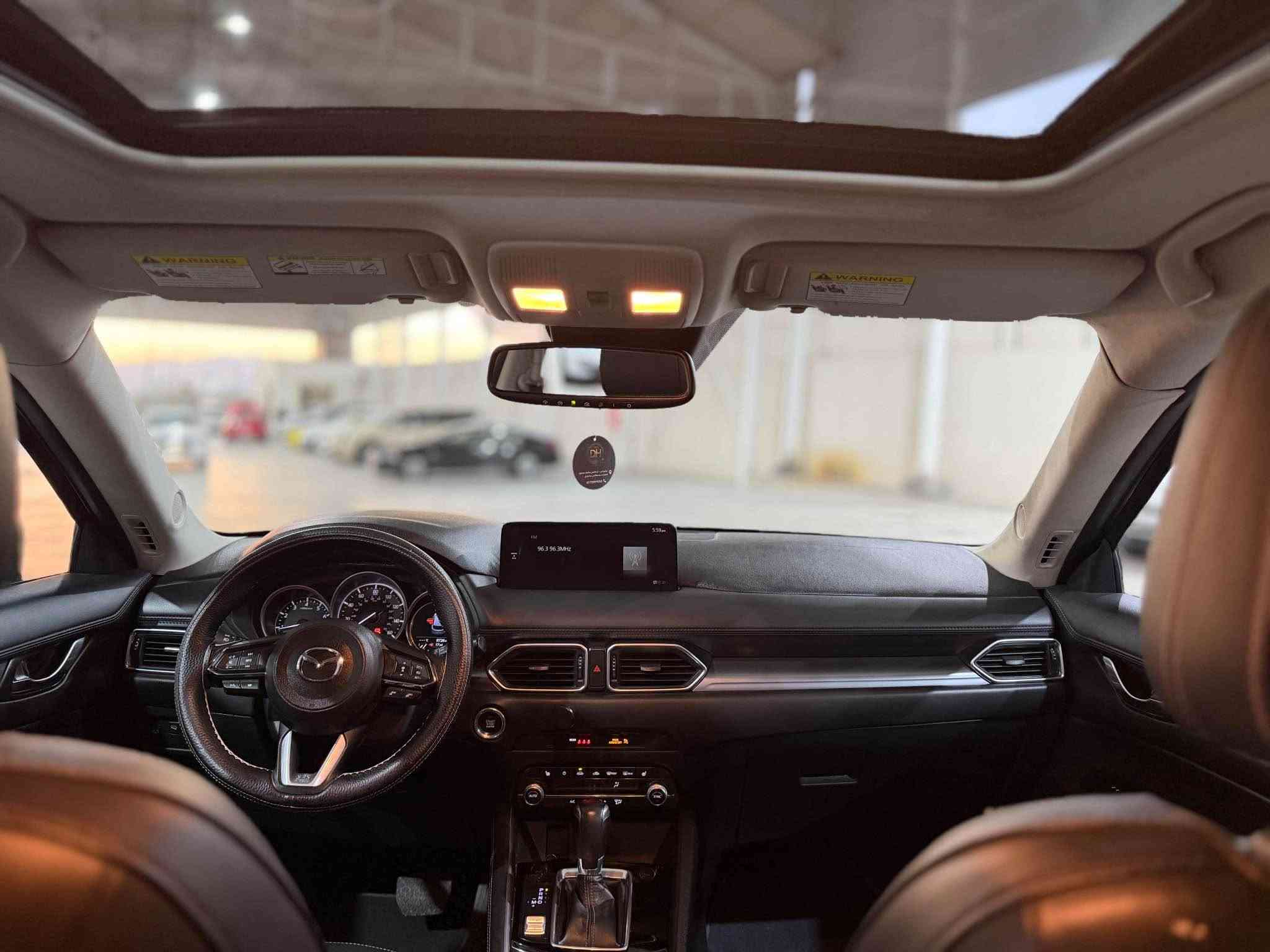 Mazda cx-5 2024 preferred 
بەسمە✅
دەرگا بەسمە✅
سلاید✅

ڕادار 360⚠️ 
خەتی جادە🚦
ئەوتۆ ستۆپ🔴
ئەوتۆ هۆلد🌀
ئیمێرجنسی برێک🆘
حاسە‼️
کامێرا📷
تحکومات سوکان🕹️
تحدید سورعە⌛️
گێڕی عادی و ئۆتۆماتیک 🕹️🏎️
کوشن جلد✔️
کوشن خەزن
کوشن کارەبا✔️
کوشن گەرم🔥
کوشن مەساج✅
سو کان هیتەر🔥

شاشە لارج 🖥️
ماپ و ناڤیگەیشن
Android auto ✅
Carplay ✅
Aux✅
USB✅
Bluetooth✅
ڕاداری تەنیشتەکان⚠️
ڕاداری دواوە⚠️ 
رادار ٣٦٠✅
خەتی جادە‼️
١٤٩$گەلا
***********
*********** السليمانية, العراق
