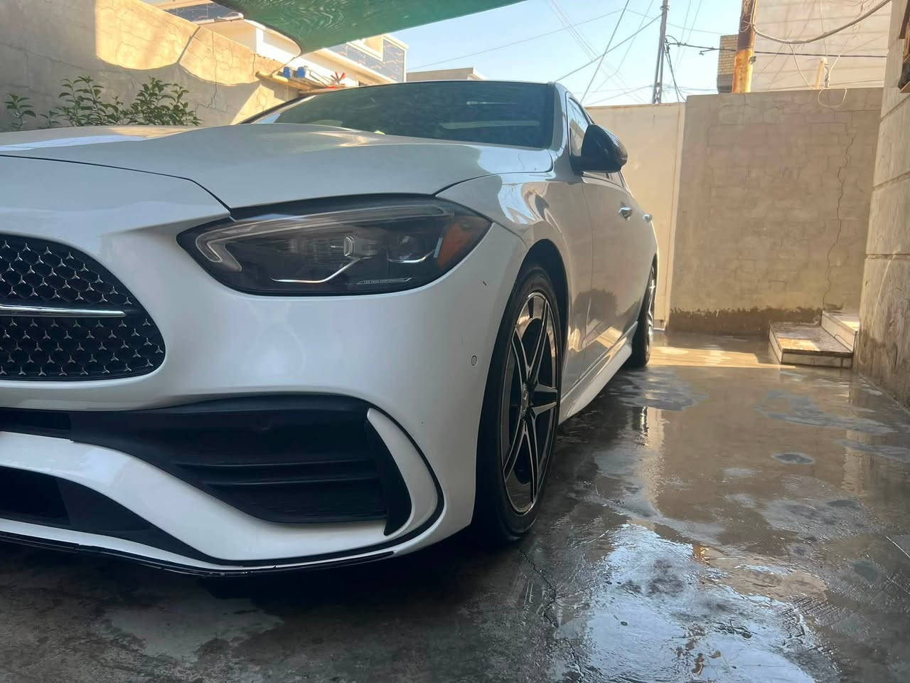 مرسيدس C300 نايت ادشن للبيع  موبايل ***********
وارد أمريكي الموديل: 2023
Amg. كت كامل بلادي مالته 
 • المواصفات:
 • فتحة سقف بانوراما 
 • خمس كاميرات
 • رادارات محيطيه
 •فورماتيك
 • دشبول اسود صاج
 • داخل اس كلاس 
 • مقاعد AMG اسود
 • ماشية:40 الف 
 • محرك 4 سلندر تيربو – اقتصادي وقوي
 • بصمة أبواب 4
 • تسخين كراسي أمامية 
‎ • انطمة قيادة (eco,comfort,sport,sport+,individual)
 • نظام حفظ وضعيات الكراسي (Memory Seats)
 • كراسي كهرباء
 • مرايات كهربائية تطوي
 • رادار بالمري
 • رادار تثبيت سرعة
‎ • ستيرن تدفئة
 • تحكم ستيرن وقيادة ذاتية
 • شاشة كبيرة ايباد 
 • نظام ملاحة (Navigation)
‏ • Apple CarPlay & Android Auto
 • نظام صوتي Burmester
 • إنارة داخلية ملونة (Ambient Lighting)
 • نظام مراقبة النقطة العمياء
 • رادار أمامي – تنبيه تصادم
 • نظام تتبع المسار / تنبيه الخروج من المسار
 • كاميرات 360 درجة + حساسات أمامية وخلفية 
 •لايتات LED
 •نظام ركن السيارة سمارت 
 •ويل AMG 
 • تبديل ناعم – كير قوي
 • السيارة نظيفة كلش
 •
