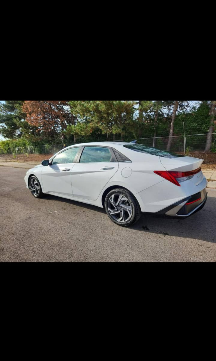 🚘 متوفر للمزايدة والاستيراد 🇺🇸
🔹 السيارة: [2025  HYUNDAI ELANTRA SEL]
🔹 سنة الصنع: [2025]
🔹 نوع الحادث: [عطل ميكانيكي]
🔹 الممشى: [37,927 mi]
🔹 الحالة: Run and Drive
🔹 المواصفات: [ فول]
🗓 تاريخ المزاد: [2026/9/28]
⏰ وقت المزاد: [07:00 PM]
📍السيارة ضمن مزادات أمريكا
✅ فحص كامل قبل الشراء
✅ توفير صور وتفاصيل دقيقة
✅ شحن واستيراد للعراق
✅ متابعة كاملة من المزايدة للتسليم
📞 للحجز والاستفسار على الارقام التاليه ***********/***********
🔥 مزاد الغراوي لاستيراد السيارات
⚜️ “اختيارك الأفضل لسيارات المزادات الأمريكية والخليجية — جودة، سعر، ومتابعة مضمونة”
