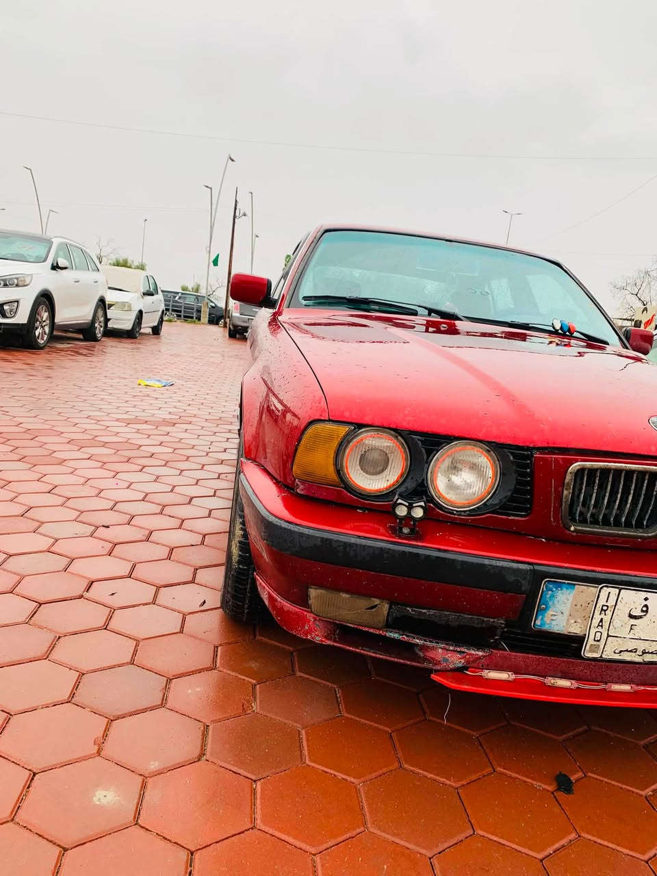 اسلام عليكم BMW للبيع مكينه مسكر 525 عليها منظومة غاز  مكانها بصره + قرنه السعر 45 ورقه
علي ***********
