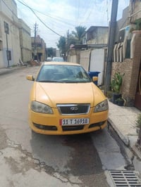 شيري كوين • مكينة كورلا • بغداد الجديدة