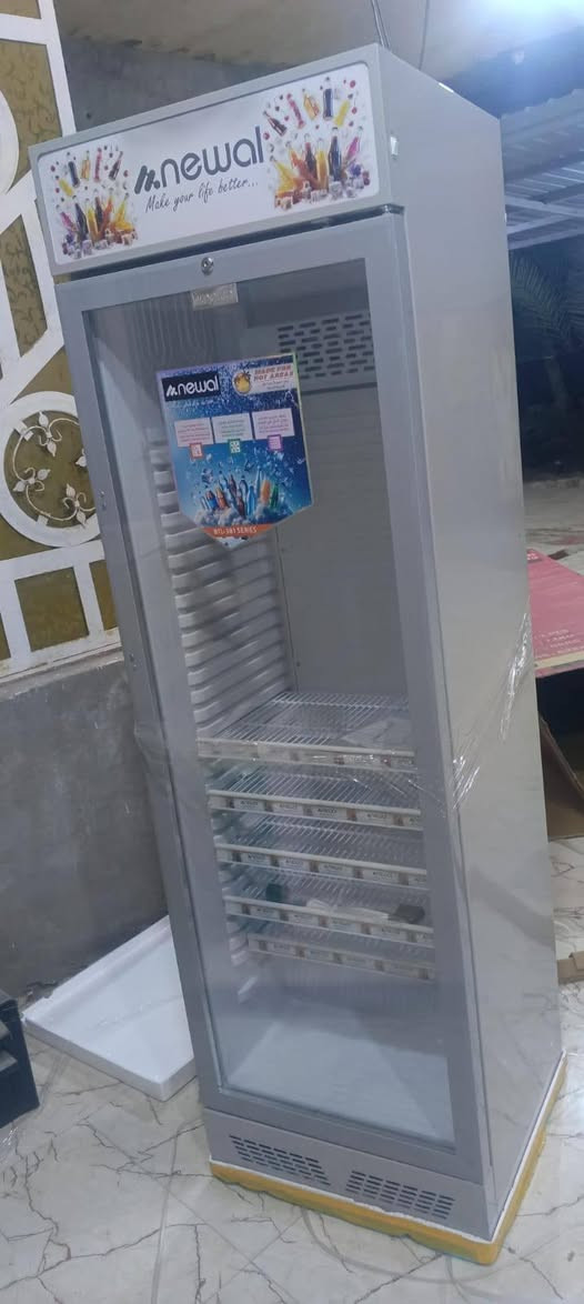 السلام عليكم
عارضة جديد ب 300 الف وبيها مجال 
***********
