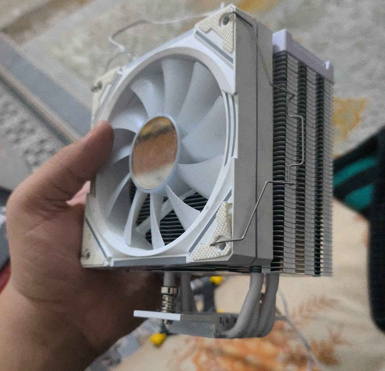 تبريد هوائي احترافي للمعالج MASS MA-400 (اللون الأبيض المميز) 
جدا نضيف وجميع غراضه موجوده 
35 مع توصيل
