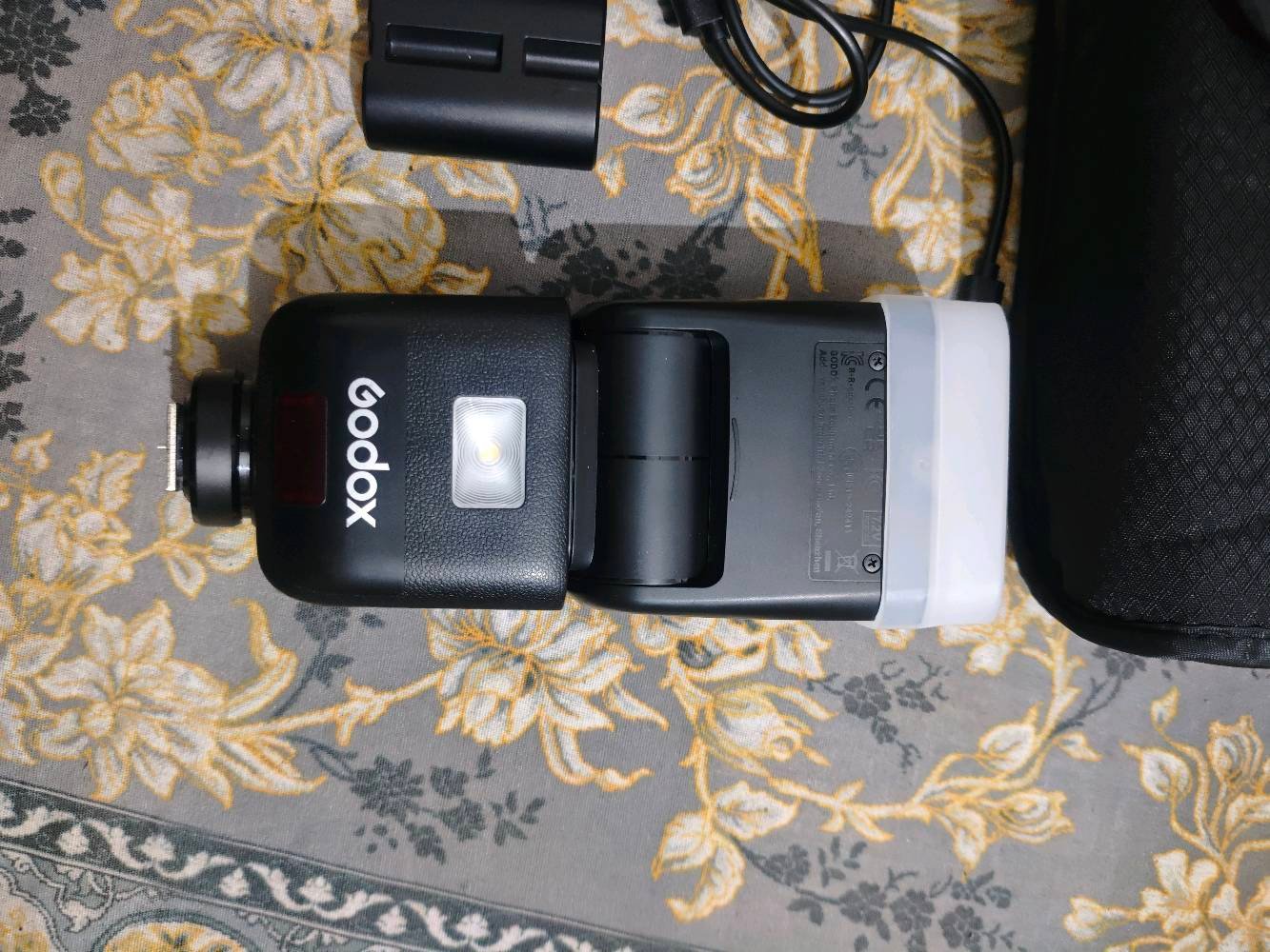 سلام عليكم فلاش Godox V480oاستخدام قليل كلش مكاني بغداد المشتل