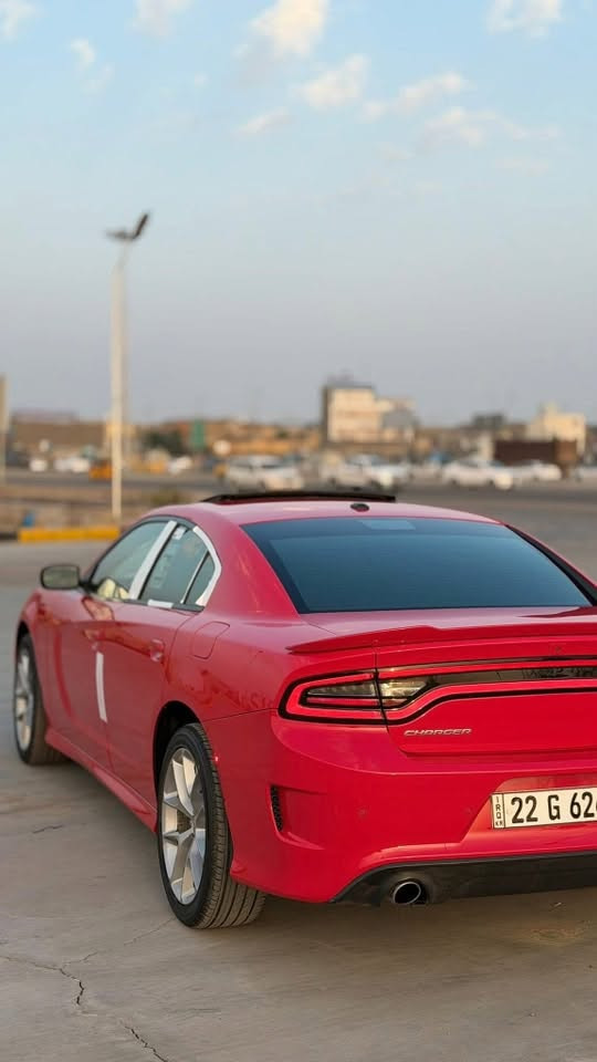 لسلام عليكم دوج جارجر  اللون احمر طماطي GT  موديل 2021 خليجي  وكاله ليث العبيدي هزه ورقم اربيل الجديد بأسم شركه تحويل او وكاله فول مواصفات فتحه كشنات جلد حضن شفتات ستيرن شاشه جبيره حساس خلفي كفاله ضربه وتبديل وصبغ ماشيه 29 فقط جديده السياره. 
السعر :245
العنوان: بغداد
رقم الموبايل : ***********
