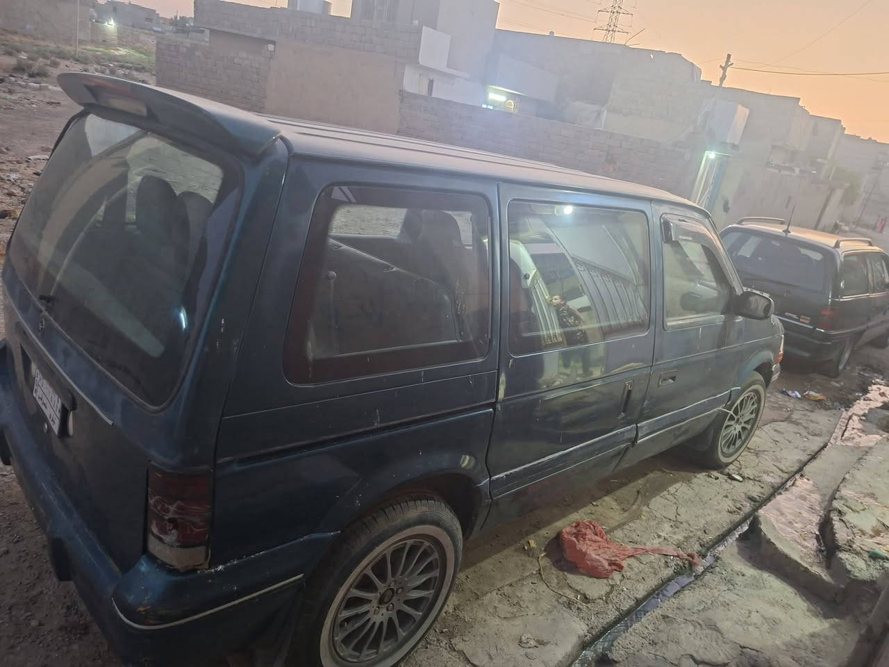مكلف بلنشر دوج كلايزر موديل ١٩٩٤
مكينه كالوبر باجيرو ٦ سلندر شرط
رقم نينوى سنويا عضم تاريخ النفاذ ٢٠٢٧
شرط التحويل فقط 
تايات اخو جديد  ويل كب 
كابون ورقي موجود 
شاصي قصير 
حيل حلوه احلى من الصور 
وايرمنيه شغاله كلها سياره جاهزه وكامله 
مايعوزها كلشي 
عنوانها تل الرمان بلزراعي 
سعرها ٣٢ وبيها مجال 
رقم المبايل ***********
