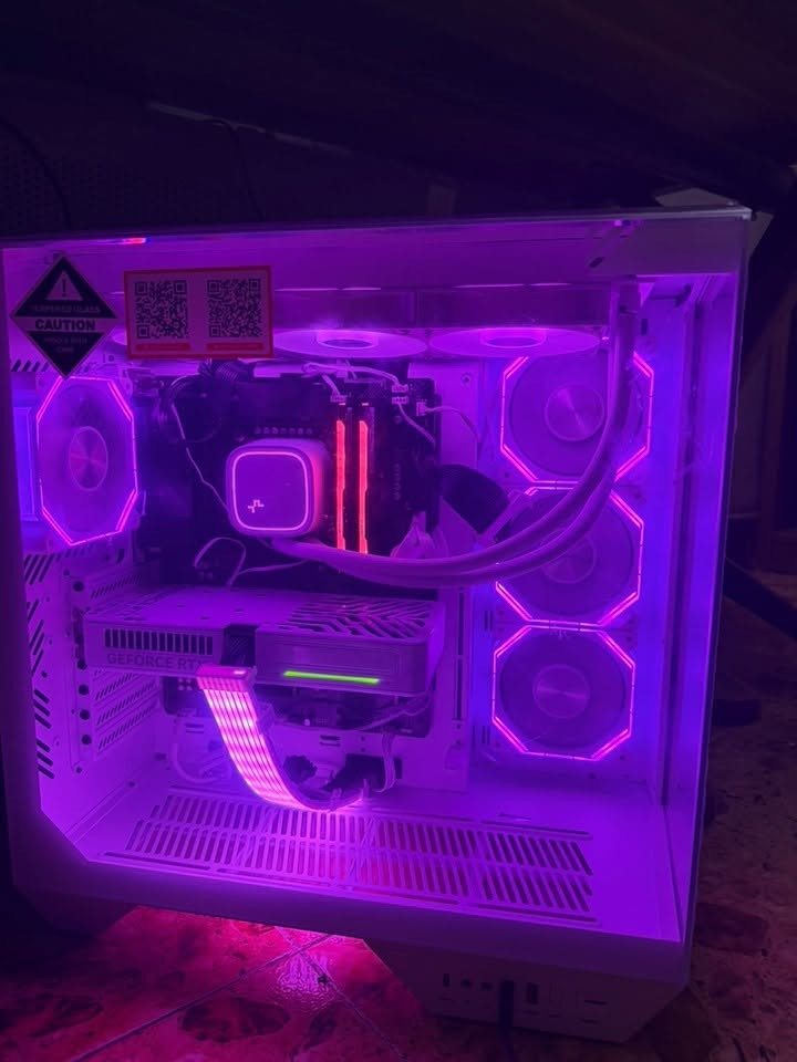 pc للبيع جديد كامل غراض + كراتين
2

CPU i7 12700k

Gpu 5060 

Mb/asrock 790 z

Ram 32/3600

Storg 4.5 m.2 +0.5 sata 

Power 850

مكاني محافظه بابل ومتوفر توصيل 

***********
