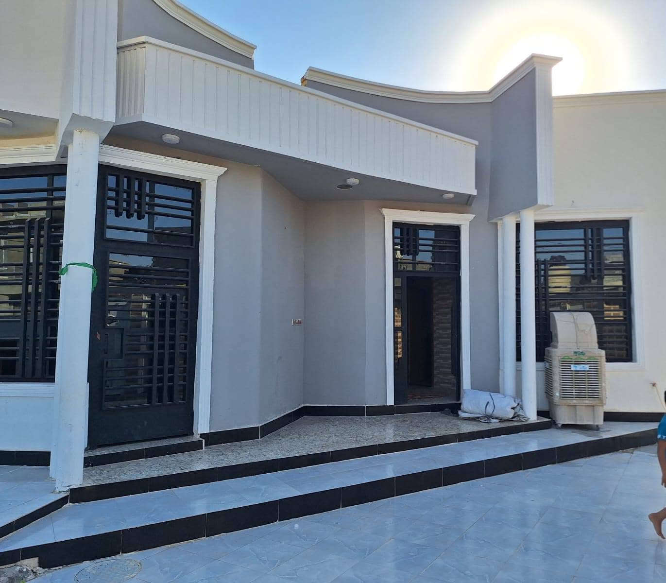الدار للمقاولات
يوجد لدينا قطع اراضي 
مع انشاء بيت كامل 
او وهيكل 
او مايحتاجه الزبون 
في حي اذويب الاول 
حي اذويب الثاني 
حي الدواغنه
حي اجواد 
حي السلام الثاني 
تفاصيل اكثر اتصل 
+***********
