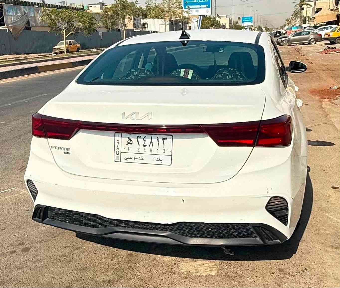 للبيع فورتي موديل 2022 معوقين
باقيلها سنة وتصير حره 

حادثها بنيد فقط وبيها بارد بالجاملغ

 مواصفاتها كامره شاشه رادار توقف ذاتي تحكمات 

محرك 2000 دوش  كير Cvt

السعر ١٢٥ وبيها مجال
مكانها بغداد
***********
