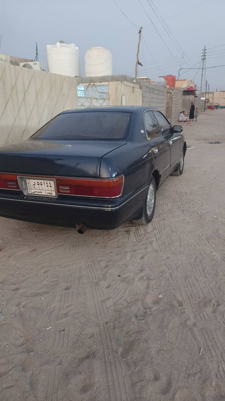 سلام عليكم
سياره بطه لبيع 
موديل 1994
محرك 2500 جديد
كير جديد 
ألون نيلي 
مصبوقه صبق عام جمالي 
السنويه بسمي منتهية بشهر 3توها
تبريد ثلج 
حداديه 80بلميه
تخم تايرات جديد 
شاشه +سستم صوت 
دواخل جديده 
كفاله الكص والنقل 
السعر 55وبيه مجال 
العنوان البصره سفوان 
رقم الهاتف
***********
@
