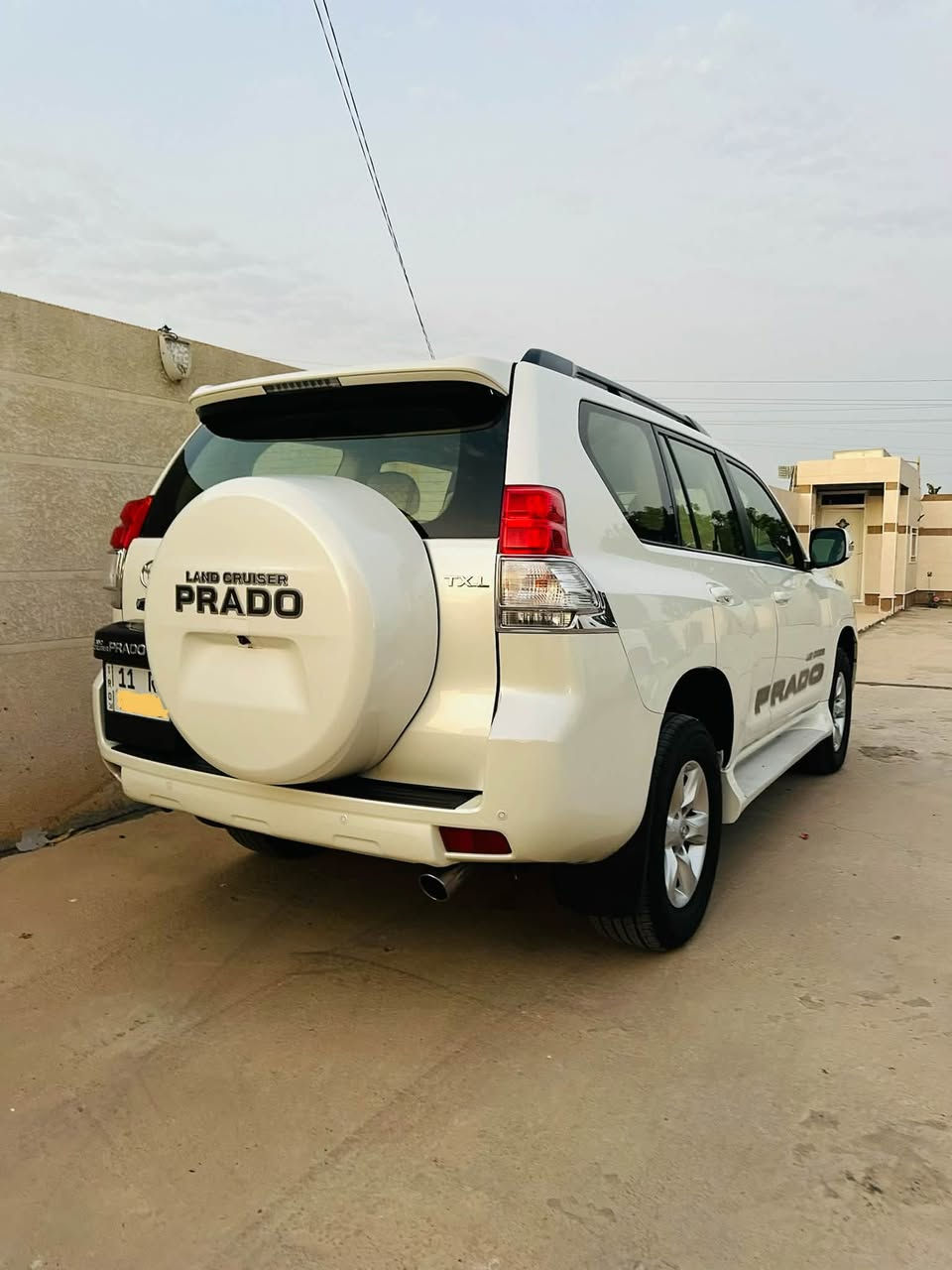 2013
T.X.L

خليجي 

رقم بغداد الجديد  بسمنه

6 سلندر  دفع رباعي

مكفولة كفاله عامه عده PDR بسيطه على كد شبر بل باب الخلفي عكس السائق 

مواصفات معروفه

بصمه👍

فتحه سقف كهربائيه 🤍

كشنات اماميه كهرباء 

ثلاجه 🌗

- مثبت سرعه

- تحكم ستيرن

- كاميرا خلفية 

- بلوتوث

- مشغل CD

- منفذ AUX & USB

- مقاعد كهرباء2

- مرايا شفط

- كشافات ضباب

- فرامل مانع للانزلاق

-تخم تاير جديد كويتي 

السياره مكفوله كفاله  عامه من التبديل والصبغ   

مكاني صلاح الدين قضاء بلد 

السعر 275

للستفسار اتصل على الرقم ***********
