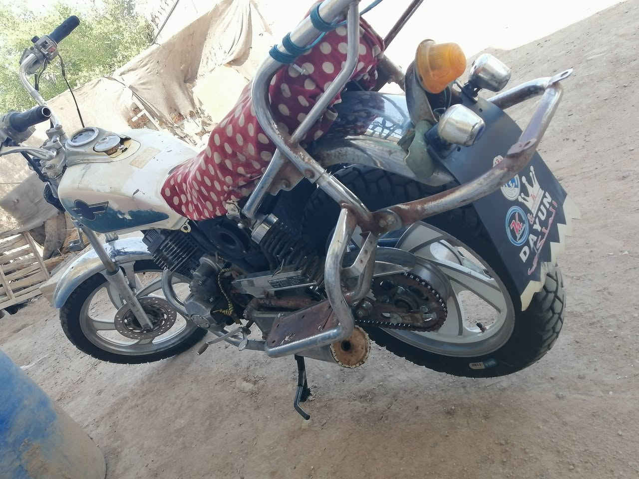 سلام عليكم دراجه جونده للبيع كلك كلك موديل 10 سعره 250وبيها مجال اللطيبين العنوان الناصريه مركز  الاستفسار***********
