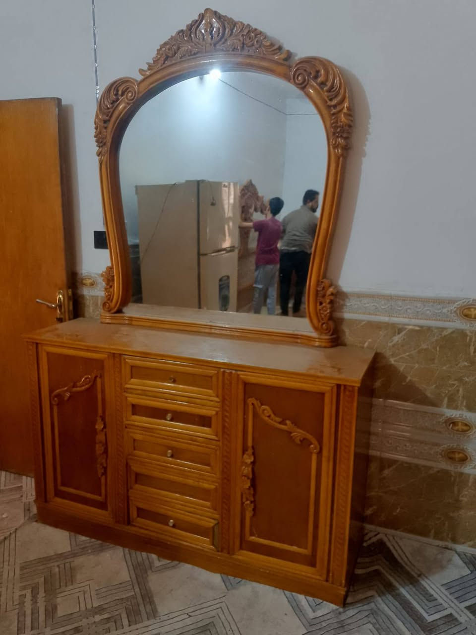 المكان كوفه شارع المعمل غرض البيع السعر خاص
رقم ***********
