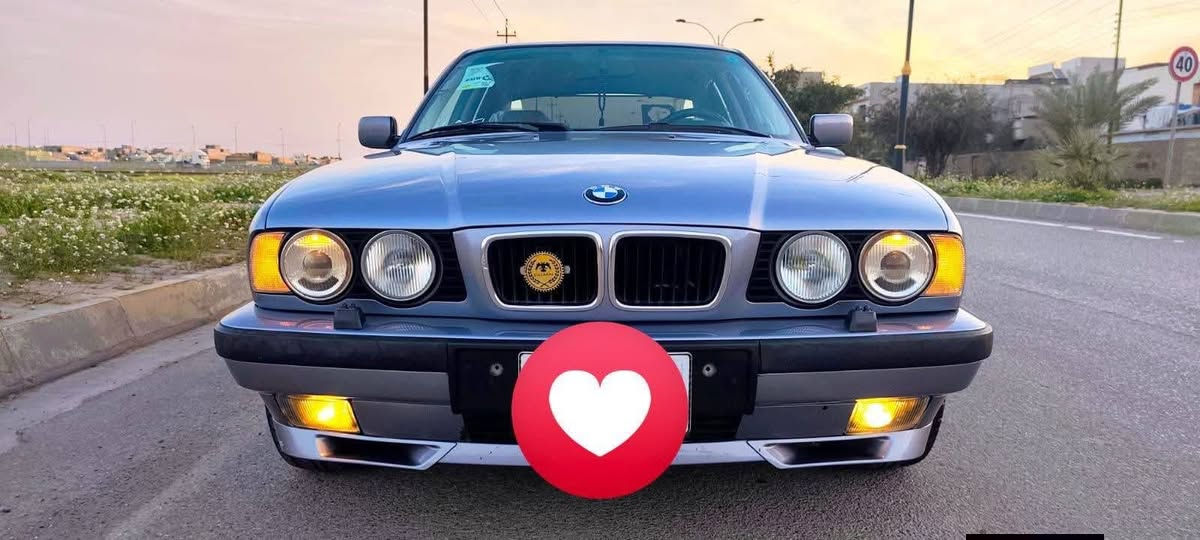 السلام عليكم 
سيارة للبيع بيئم موديل 90 
السيارة بسمي 
هزة جديدة 
ورقم جديد
بيها دفتر بانزين
 وسنوية جديدة الحد 2030
السيارة جاهزة من الدعامية لدعامية 
الرقم كركوك 
السعر75 
العنوان كركوك حي العسكري 
الاستفسار الاتصال على الرقم 
***********
