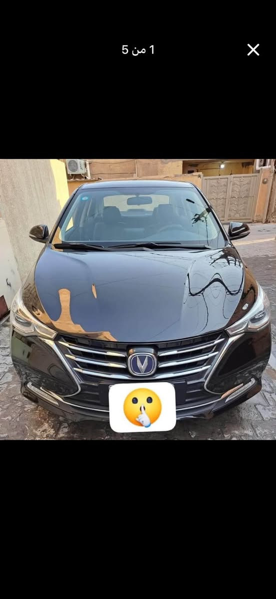 شانجان السفن موديل 23 ماشيه 135 الف  السياره حلوه وجاهزه وتبريد ثلج مقدمه 7 ملايين وبالشهر 500 الف سعر الكلي 14 مليون مكانه الشعب ***********
