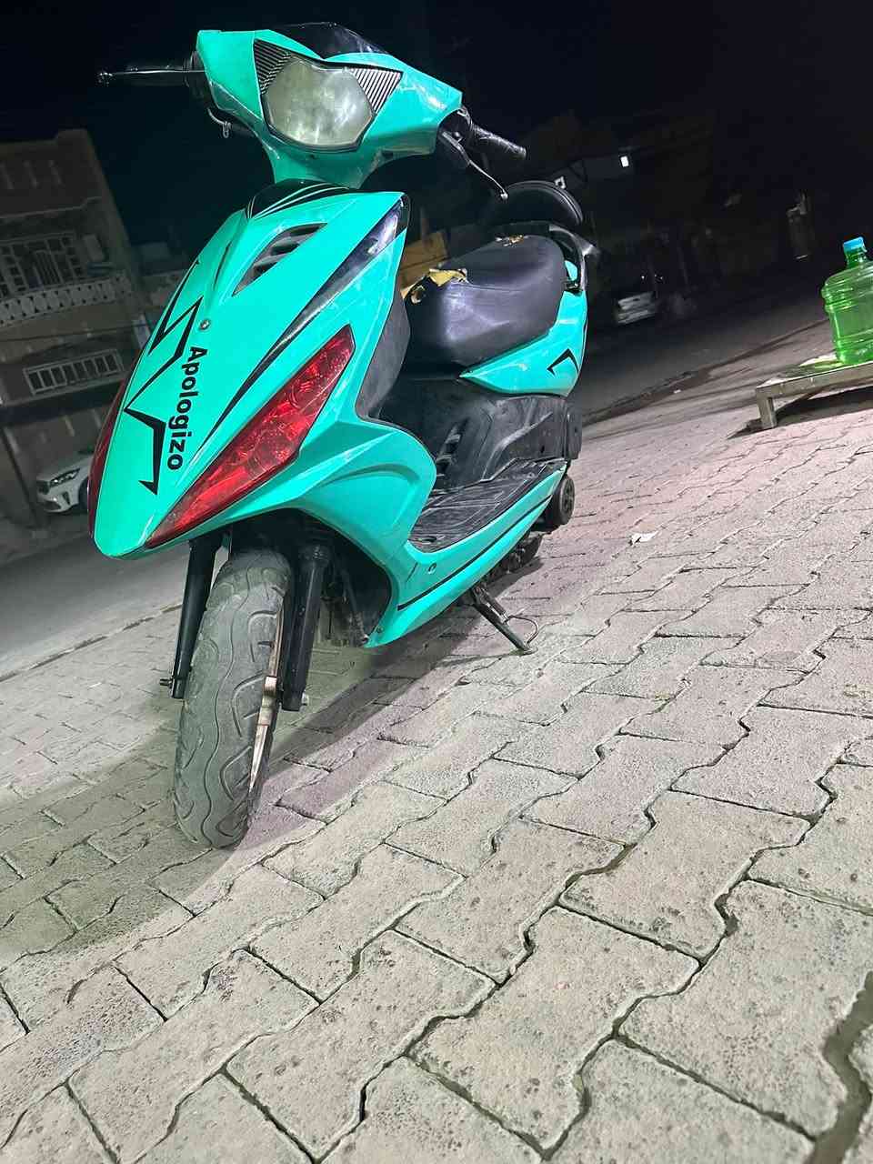 ماكس مضلع دشبول 7الوان
نوزل. السعر 450 شلعه ومعدل ***********
