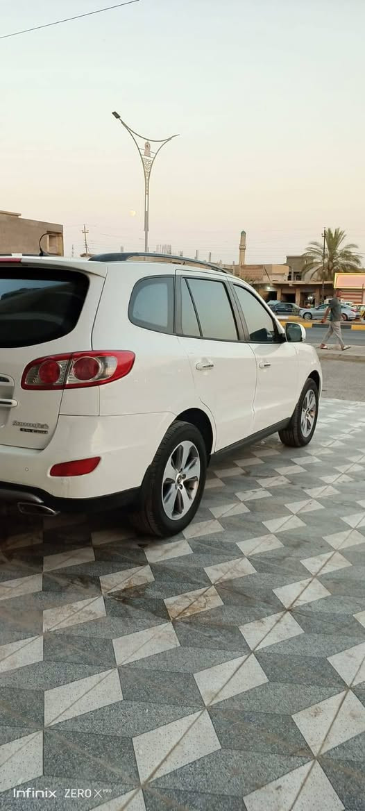السلام عليكم.. سنتافي.     رقم بغداد ابسمي ..   2012 خليجي فول مواصفات 1ع1.  السياره جديد  مكينه 6 اسلندر      كير كله جديد كشنات كهرباء مانع انزلاق  البصمه ..7 راكب 3قطع ثلاجه  تبريد ..  تخم تاير صدر  جديد  .. السياره فول الفول ثلاجه  ماشيه 137حقيقي وين ايعجبك افحص السياره جديده حيل كفاله عامه عده بارد= بصيط كلش ... رقم السياره بغداد دولي ابسمي كله جديد  او السونار موجود شاشه   سعر  السياره 161 او بيه مجال مكان  السياره  ..ديالى   الاتصال ع الهاتف ‏‪‏‪‏‪***********‬‏

نص مكتوب في الصور:
- Infinix ZERO X
- Infinix ZERO X PRO
- Infinix ZERO
- تقرير فحص المحرك
- الملاحظات : لا يوجد
- المحرك : سليم
- ناقل الحركة ( القير ) : سليم
