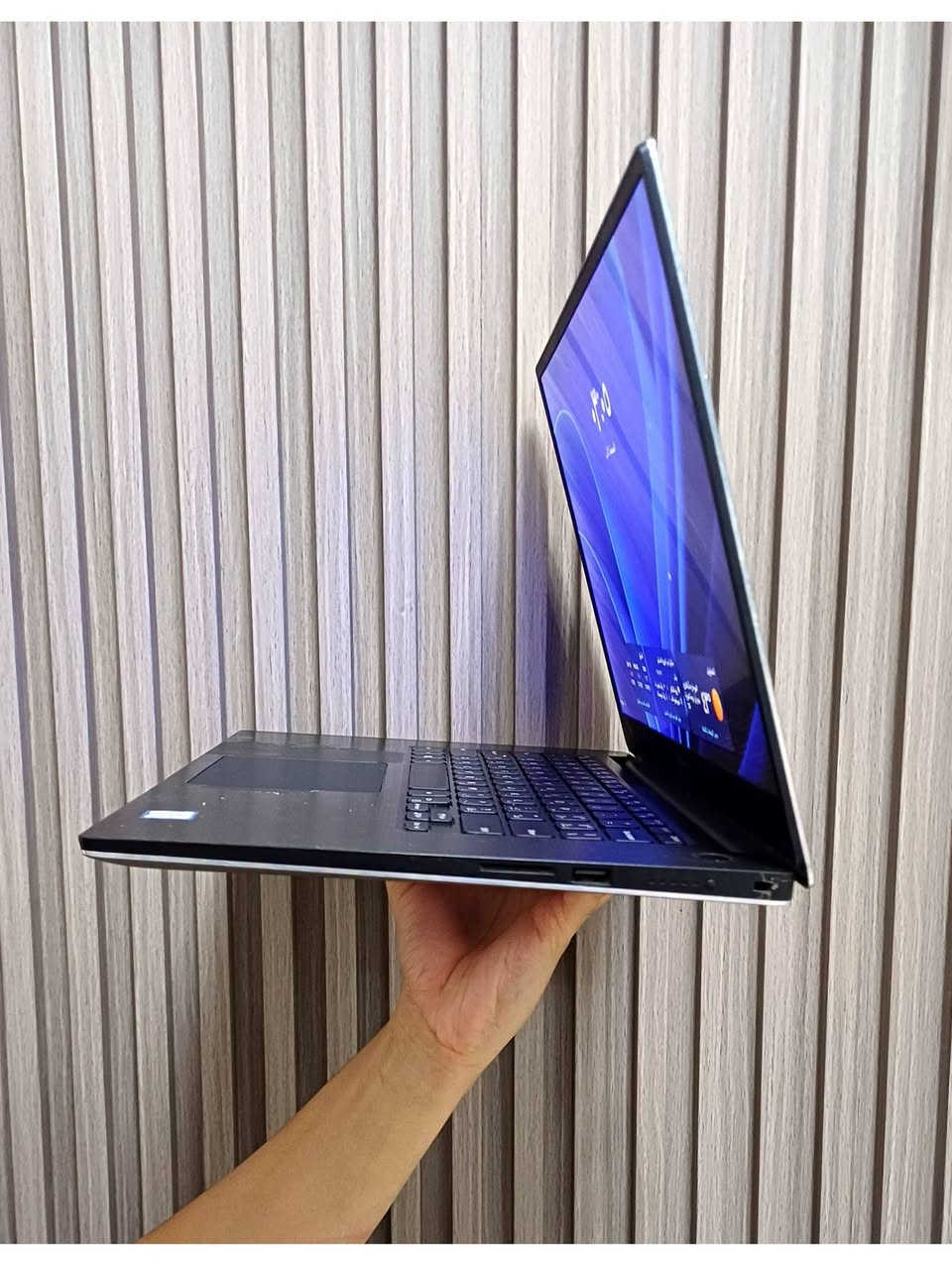 🔥 محطة عمل احترافية بحجم أنيق سوبر سلم
🧠 تبديل معجول معالج جديد 
🔋 بطارية جديدة ١٠٠%

💻 Dell Precision 5540
قوة i9 + كرت NVIDIA Quadro T2000 4GB لتقدم أداءً احترافياً في التصميم، الهندسة والمونتاج.

⚡ المواصفات:
🧠 Core i9-9880H — الجيل التاسع | فئة H
🚀 RAM 32GB DDR4 — قابلة للتطوير
💾 SSD 512GB — قابل للتطوير
🎮 NVIDIA Quadro T2000 4GB
🖥️ Intel UHD Graphics
📺 15.6" FHD

🔋 بطارية جديدة — جاهزية أعلى للاستخدام اليومي

🔹 الحالة: وارد اوربي غير مستعمل بالعراق (كالجديد) نظافة 95% فما فوق 

🔷️ السعر الكلي : 790.000 الف دينار 
(شامل التوصيل مجاني مع هدايا حقيبة وماوس )

■ ضمان(١) فحص وتشغيل امام المندوب 
■ ضمان(٢) استخدام اسبوعين اي خلل مصنعي يتم الاستبدال بنفس الموديل

للحجز والاستفسار على صفحتنا الشخصية او واتساب :
***********
دكان للحاسبات-Dukkan PCS
