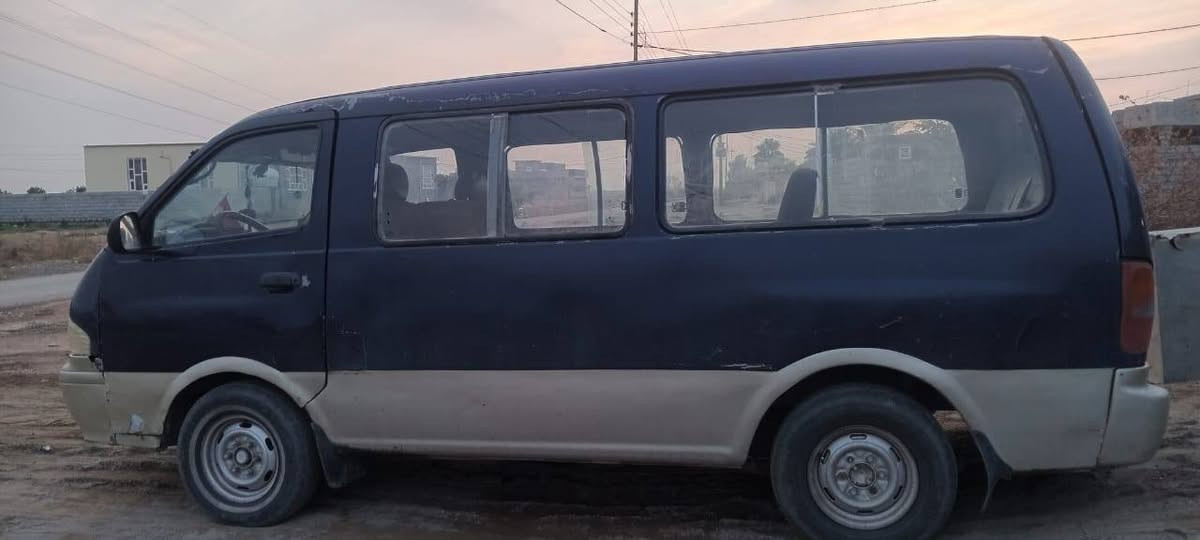 السلام عليكم كيا بريجو للبيع  الموديل 97  
صاحب السيارة يطلب تحويل 
سعرها 30 و بيها مجال 
مصفرة هيئة و غرامات 
رقم صاحب السيارة
***********
مكانها ديالى
