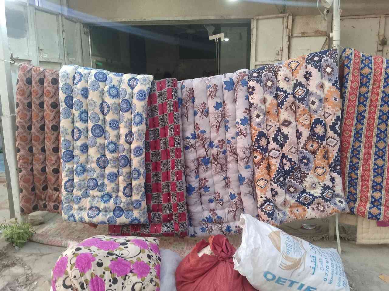 من رخصت الادمن المحترم ندافه كافه المفروشات جودليات دواشك مخاد العنوان كرغوليه مجاور اسواق الهدى هاتف ***********
