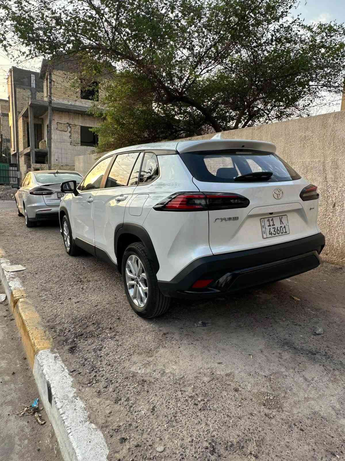 سلام عليكم 
للبيع 2025
ماشيه 1500
فول موصفات 
سعر 212
عنوان بغداد 
موبايل ***********
