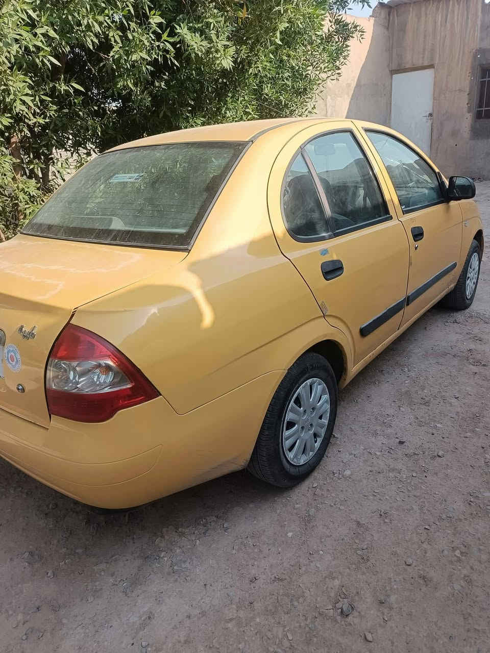طيبه 2015 بيها درايم شفت ايمن بي صوت قليل والبريك شويه بي ضعف بدلت عنبار ونفس الشي وبعد مافحصته وعوزها صدر سياره خير من الله لاتنقيص ولا تبخير رقم انگليزي بأسم اخوي ابيع شرط التحويل سعرها 30 وبيها مجال قليل مكان السياره بغداد النهروان ***********

