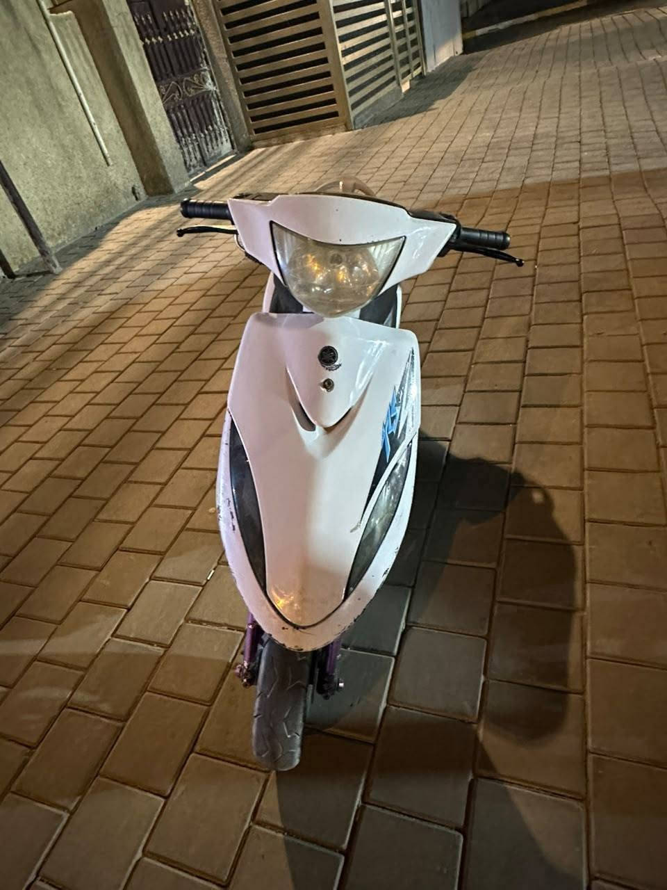 السلام عليكم دراجه ماكس عدله للبيع الدراجه نفس ماموضح بلصوره مكينه بلاديه ممفتوح صالنصه رياضي السعر 500 وبيه مجال العنوان الأمين الثانيه الاتصال للاستفسار ***********
