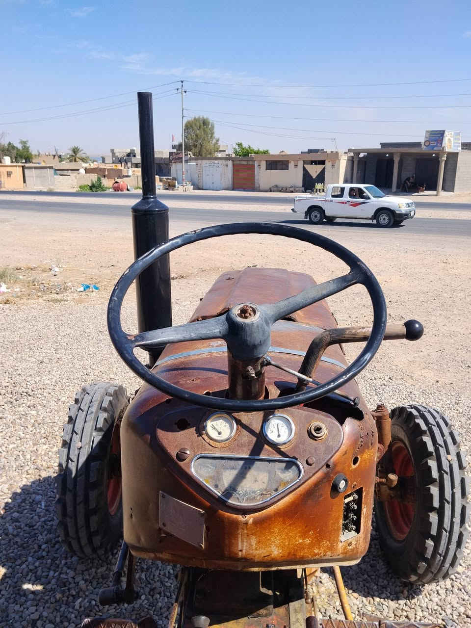 السلام عليكم اللهم صل على محمد وال محمد.                     للبيع عنتر موديل 84  محرك كير جهاز كل شرط سنويه موجود بيه مكان ديالى سعر خاص المو شراي لا يخبر رجا استفسر ***********
