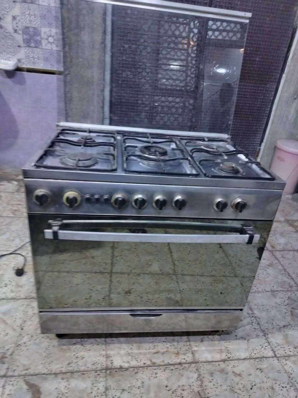 🔥 مركز و ورشة مهند گيطان لتصليح الطباخات والأفران 🔧
حلّك السريع والموثوق نستلم الطباخ من البيت ونرجعه بأسرع وقت وبجودة عالية بدون تعب

#وتوجد أيضًا خدمة بيع وشراء الطباخات الكبيرة والصغيرة العتيگه والعاطله وحتى مراوس نشتغل 

✅ جودة عالية بالشغل
✅ ضمان حقيقي على التصليح
✅ خبرة بكل أنواع الطباخات 
والأفران
🔩 تصليح كافة الأعطال
🔄 تبديل قطع أصلية 100%
💰 بأسعار مناسبة تناسب الجميع
موقعنا: المعامل الباويه شارع السوگ 
📞 للاستفسار والتواصل:
اتصال***********
💬 واتساب: نفس الرقم

إرسال رسالة
