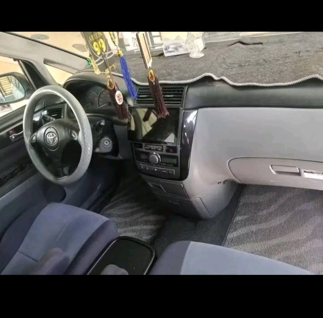 اسلام عليكم بسبب الوعود الكاذبة اعادت نشر سيارة ابصم للبيع ومراوس 2001سيارة جديدة تبريد حدادة دواخل جدد كامرة محرك كير مكفولت بيهة جاملق الخلفي مصبوغ فقط فور ويل كهربايات كلهة شغالة لايت زنون سنوية 31بسمنة تحويل ثاني يوم رقم بصرة دولي انكليزي تقفيل بل ريمونت مكاني البصرة قضاء عز الدين سليم السعر 110اوبيهة مجال للشراي رقم ***********
