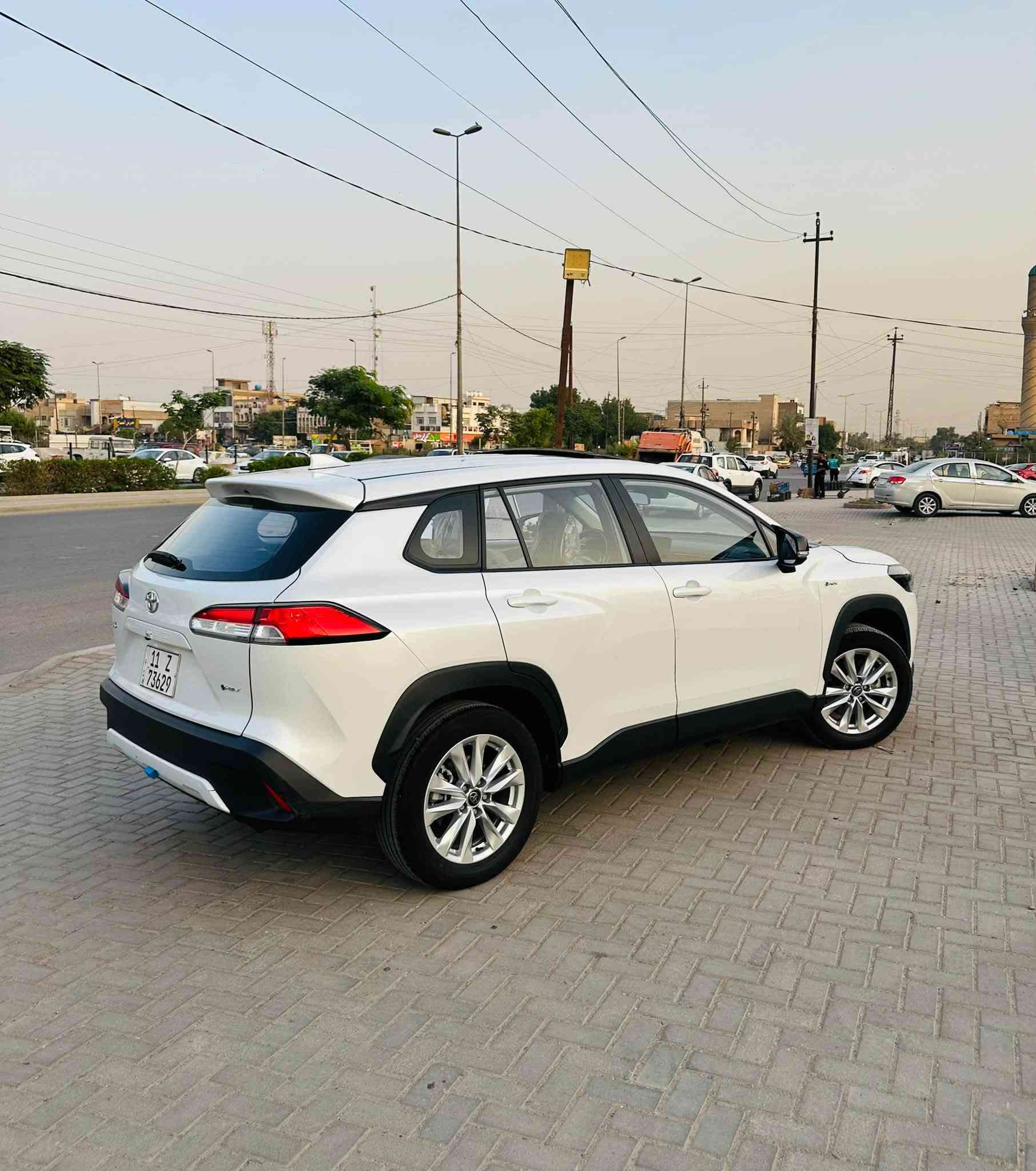 كورلا كروز • هايبرد • ٢٠٢٥