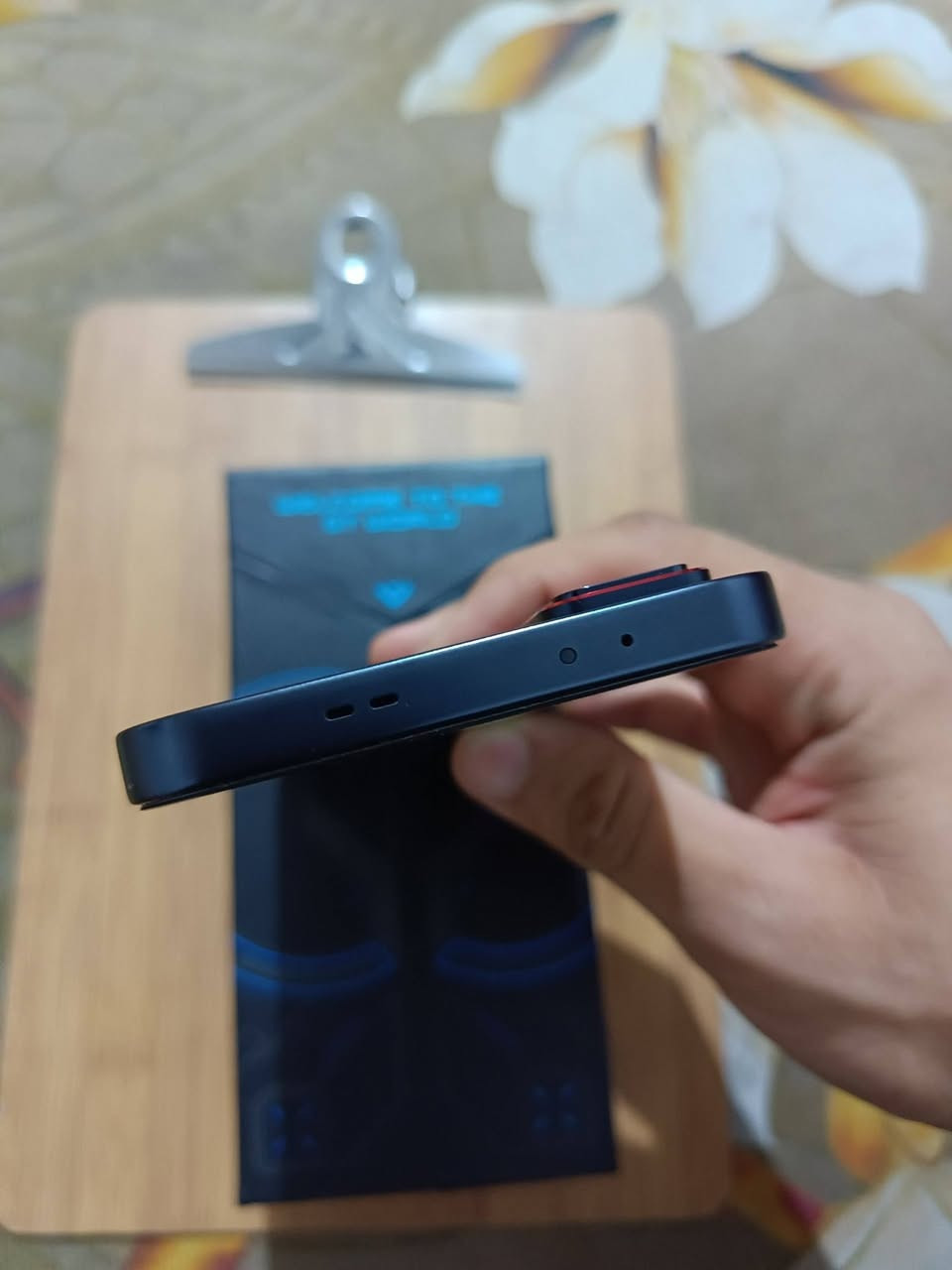 اسلام عليكم  للبيع ⛔
وحش الالعاب جيتي 30 برو 
الذاكرة 512GB 
داخل الضمان بعدة
اللون المميز بطارية 99
مكاني بغداد جسر ديالي الزعفرانية 
***********
