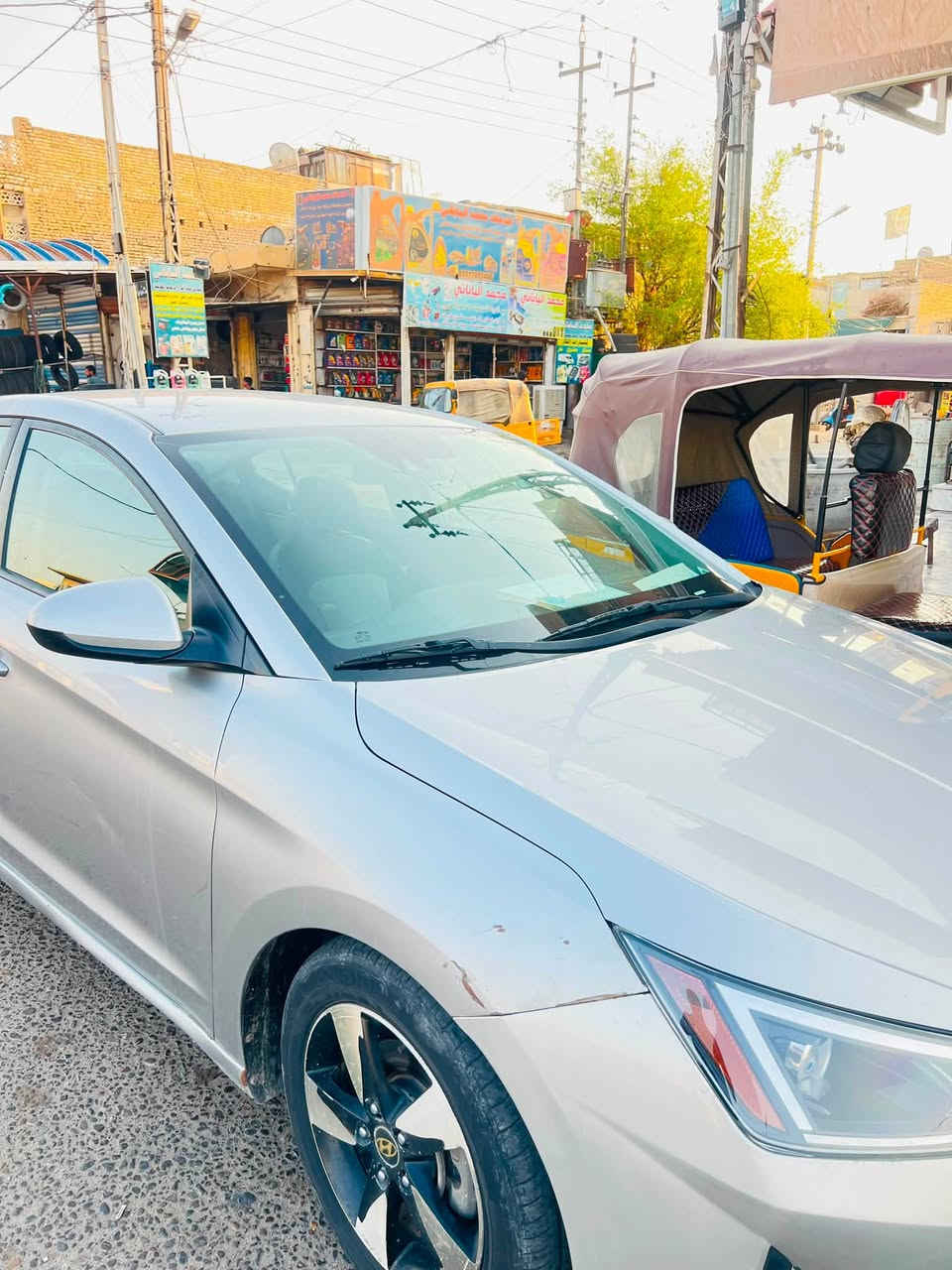 السلام عليكم النترا ٢٠  وارد امريكي سونارها ناشره وي صورها سعرها ١١٥ وبيهه مجال بسيط الاستفسار اتصال ع الرقم 
 ‬ ‭***********‬
