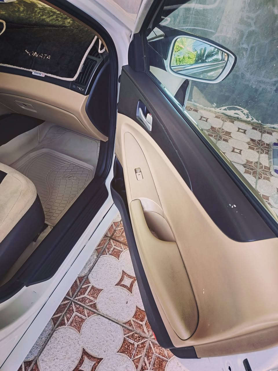 سلام عليكم سوناتا موديل ١٣ خليجي تحكم ستيرن شفتات تخم تاير كير مكينه خير من الله مراوس حسب النتفاق مكان السياره بابل ناحية الإمام العباره السعر 115 وبيها مجال ***********
