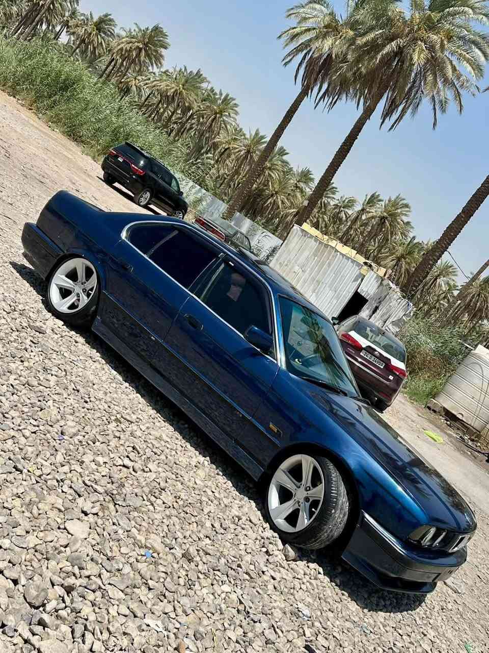 BMW525
موديل 1991
رقم اربيل 
مكينه وكير مكفولات 
كير عادي
تبريد شغال
كت كامل M
صدر امامي خلفي جديد
تخم تاير جديد
صبغ عام جماليه
السعر 55وبيها مجال
العنوان واسط الصويره
الاستفسار ***********

نص مكتوب في الصور:
- Meta AI