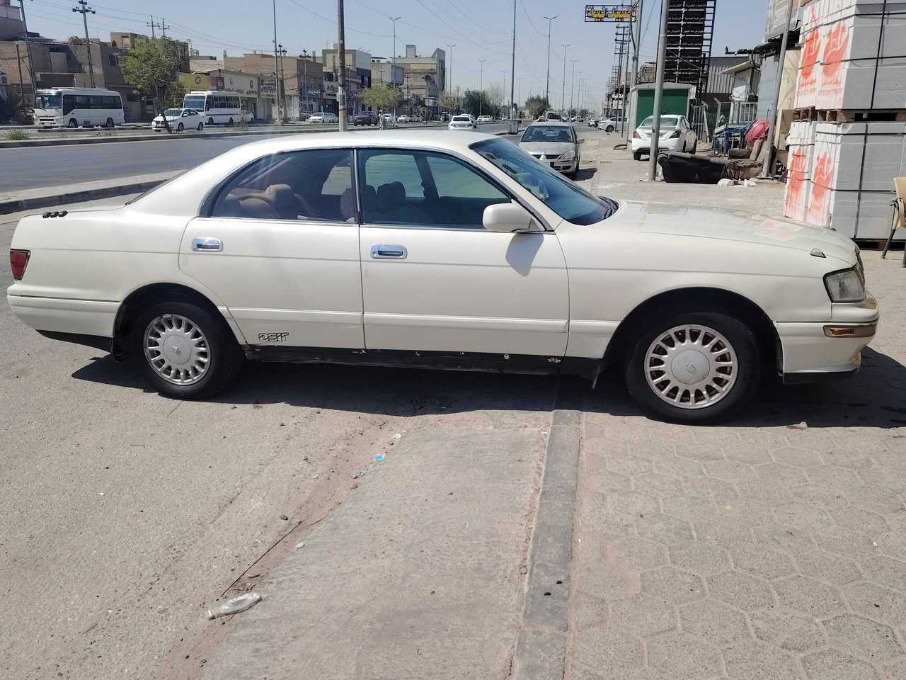 السلام عليكم
بطه منفصل
رقم انكليزي بغداد
مصبوغه جماليه نقص تبريد
سعر ٥٣ بيها مجال
مكان نجف
***********
