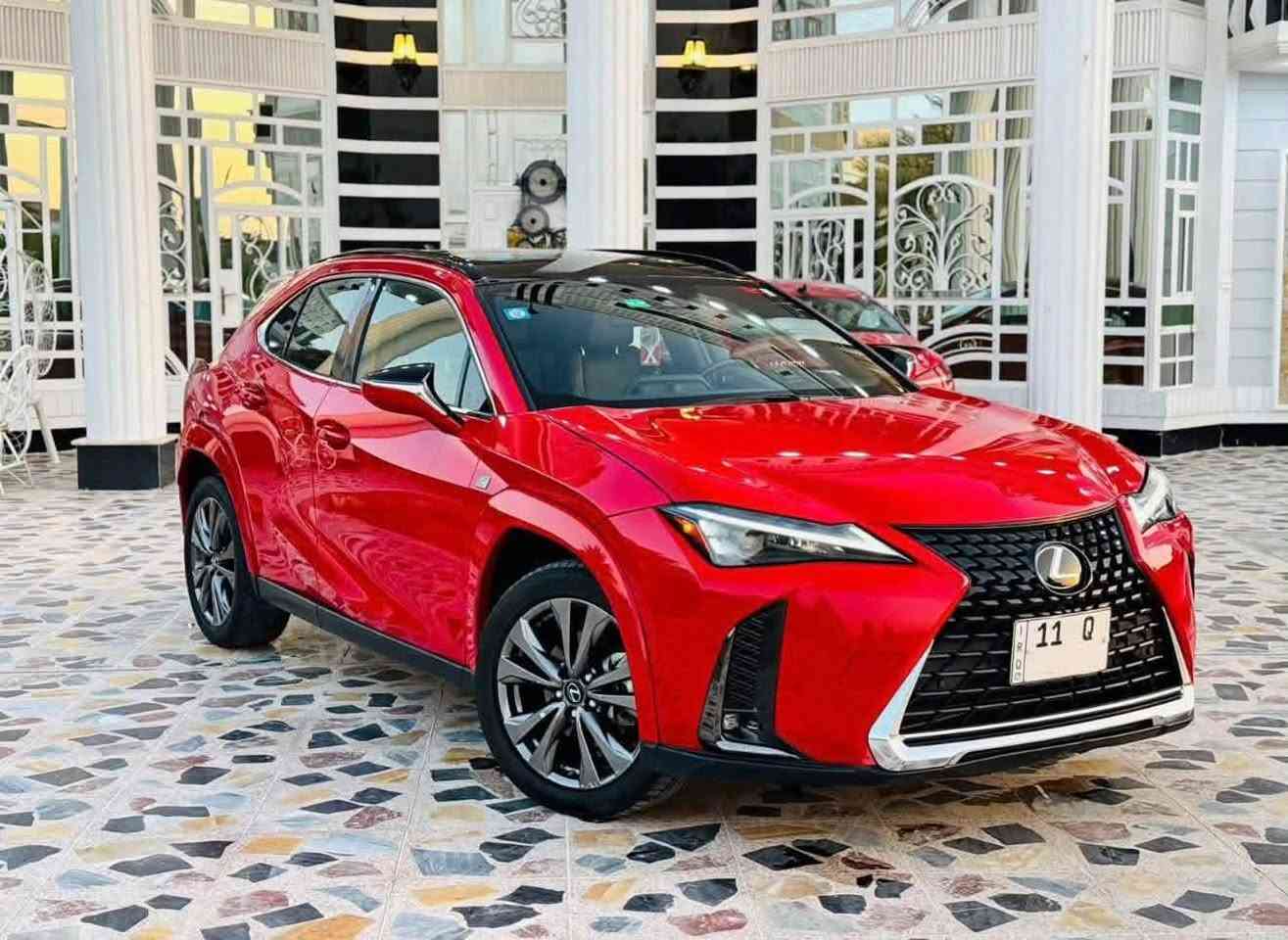 بيع او مراوس ب جيب فقط
لكزز فئة ux سبورت هايبرد
 وارد امريكي ضرر بنيد وجاملغ فقط 
حادث خفيف جداً 
رقم بغداد 
موديل 23 
ماشيه 39 K 
فول مواصفات 
سلايد قماره بانورما أصل
رادار امامي نقطه عمياء  
كشن حار بارد 
كشافات رادار تحديد مسار 
سائق ٱلي 3مودات سياقه 
وبيهه مواصفات خاصه جدا اهواي والله 
 صور الحادث والسونار موجود بلنشر  سياره بأسمي تحويل مباشر
السعر 180 
مكان السيارة بغداد الزعفرانيه 
غير متواجد علفيس اتصال على الرقم 
***********
