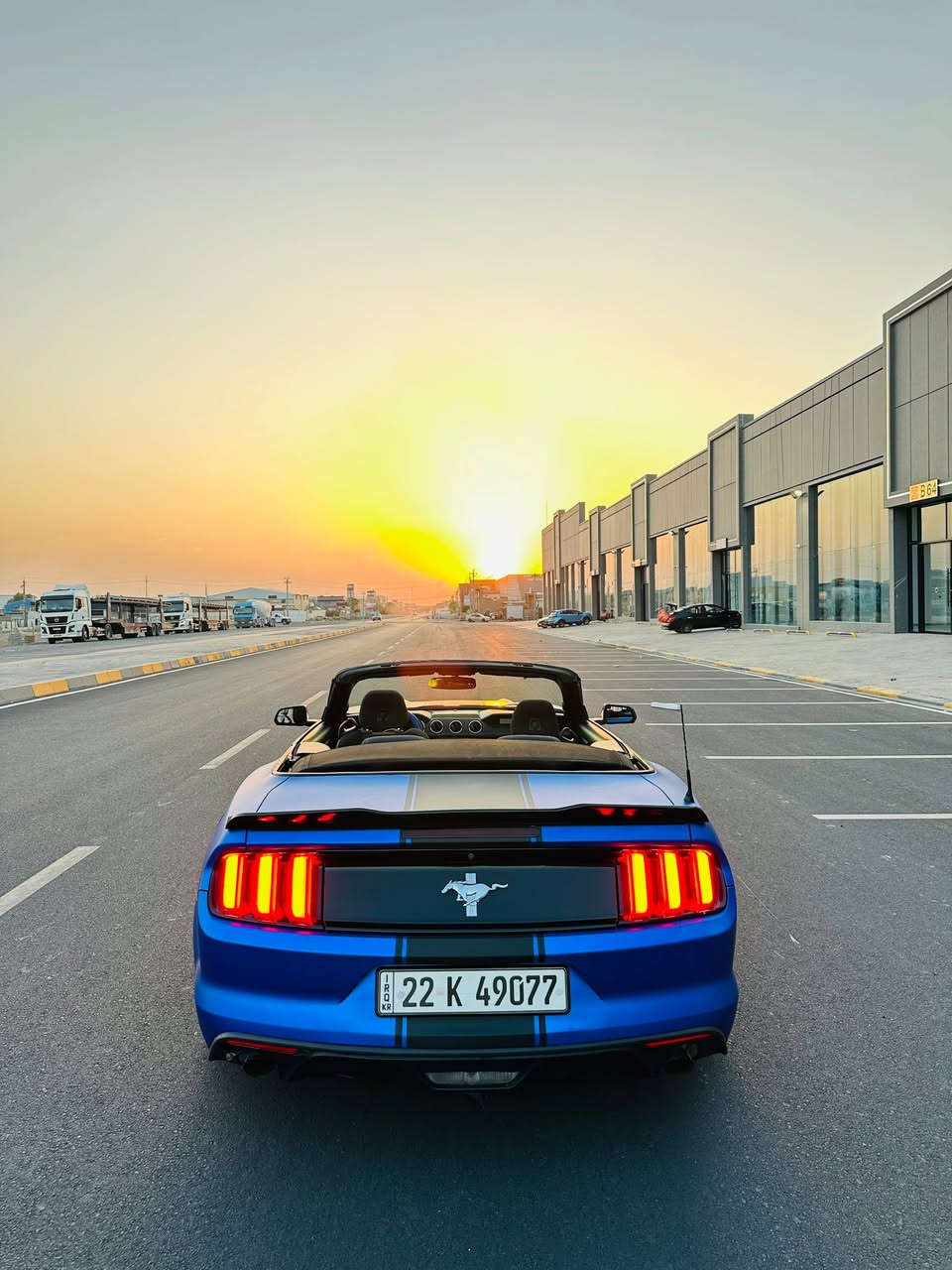 Ford Mustang 2017 V6 🐎
للبيع فقط بدون مراوس ارغب موديل و فئة و محرك بلموستانك 💯

اخوان السيارة وارد كندي طخة مالته اهنا صاير بلعراق صفحة السكن و بوند صبغ بدون شاصي و بدون ارباك 💯

موديل : 2017 
ماشية : 65 الف فقط
محرك : 6 سلندر ارغب محرك بل موستانك 💯😍 
لون : ازرك مغلف لزكة مات بلكامل😍
رقم السيارة : اربيل الجديدة 
مكان السيارة : اربيل شارع ٦٠
سعر السيارة : 12500$  ورقه 💰 

رقم موبايل : 

***********
***********
 
مواصفات معروفة فول سقف كشف

محرك و كير كفالة عامة تبريد و كهربائيات كله شرط

فحص و هزة و سنوية جديدة سيارة بأسمي تريد تحويل او وكاله حاضر نفس اليوم دينار غرامة ما عليها 💯
