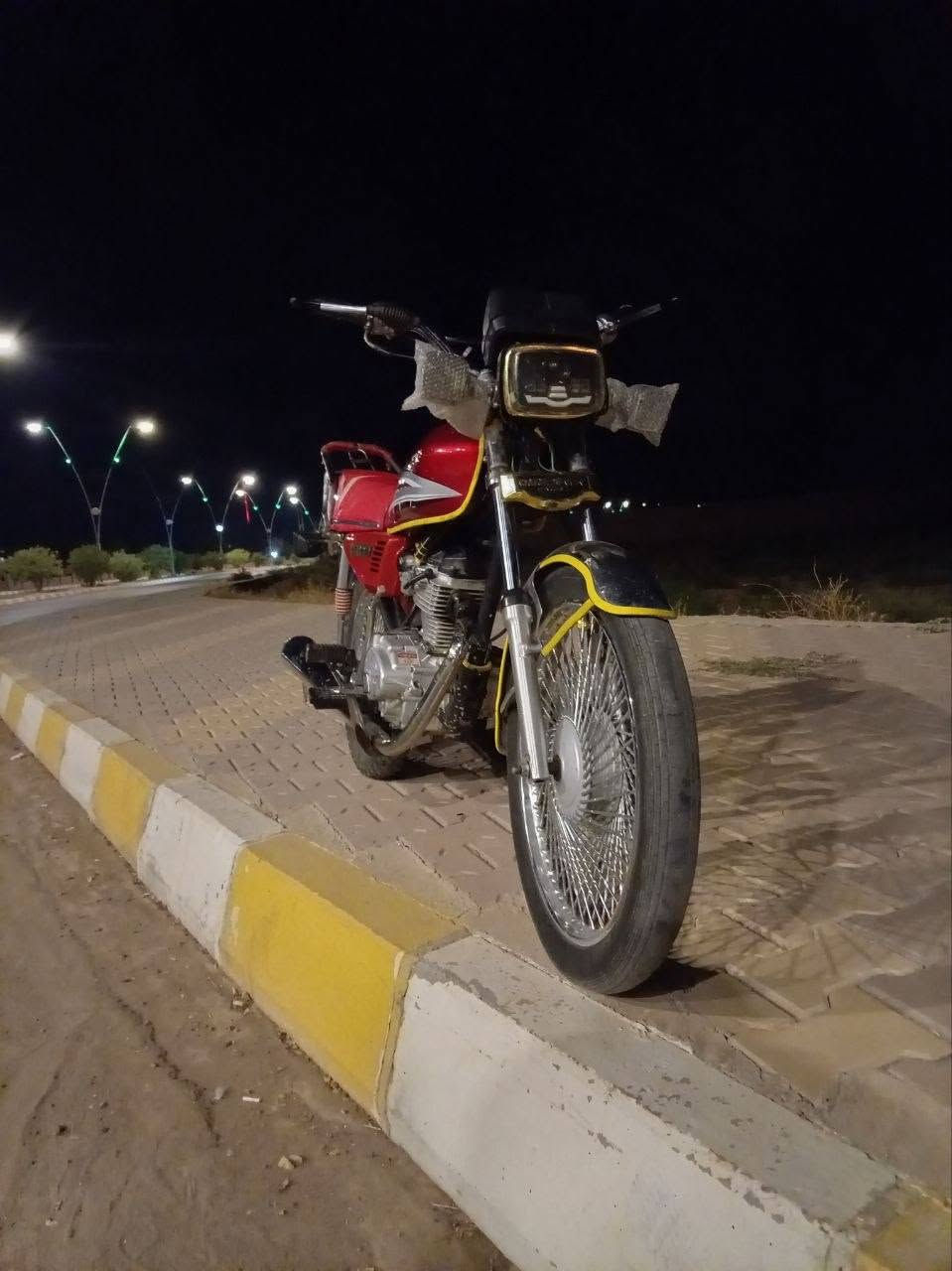 دراجه البيع موديل 21 وراق بيها سعر 370 بيها مجال مكاني سعديه جبل تصال ***********
