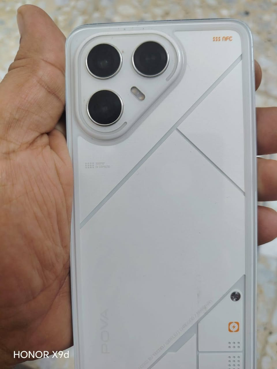 TECNO POVA 7 Ultra 5G
نوفا 7 ألترا فايف جي
الذاكرة ٢٥٦ الرام ٢٤ اثمانيه مراوح تنسا تعليك 
الجهاز والله ماصرله شهر من ماخذه
السعر ٣٥٠ العنوان البلديات الاستكشافات أو الضباط الثانيه
***********
