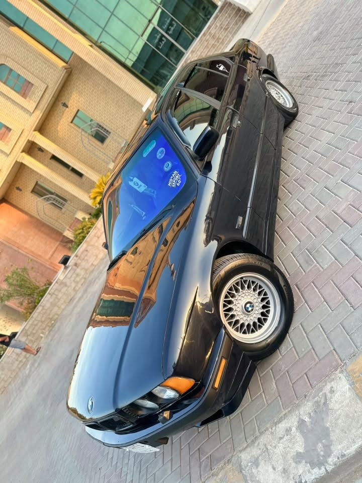 للبيع BMW
525 اصل 
مسكر عدل
بجم عريض
موديل 92
محرك شرط 
كير شرط 
تبريد❄️
تدفئه 🔥
دبل ايرباك
تخم تاير جديد
كشنات جلد
بدون قطرة خياس
كهربائيات بلاد كله شغال
مرايات منفصل
4 بطاين جديد
رقم بغداد تحويل مباشر
صبغ جماليه فقط بدون ضربه 
الداخل نضيف حييل
مكان السياره تكريت 
السعر 62 وبيه مجال قليل
للستفسار ***********
